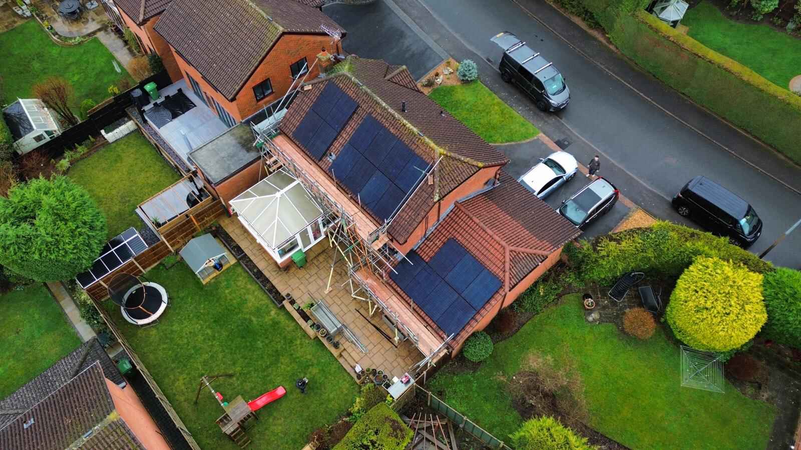 Setting up a solar panel on a house- Hands On Electrical